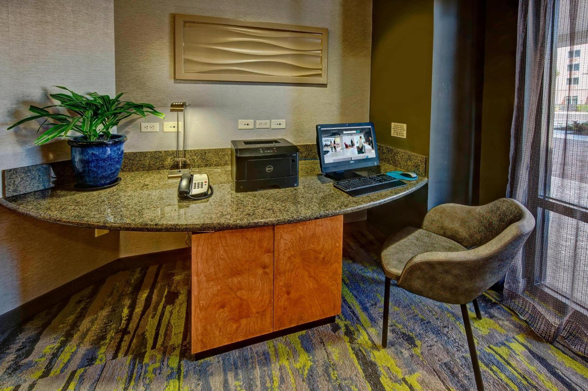 Springhill By Marriott 3* Golden Gate
