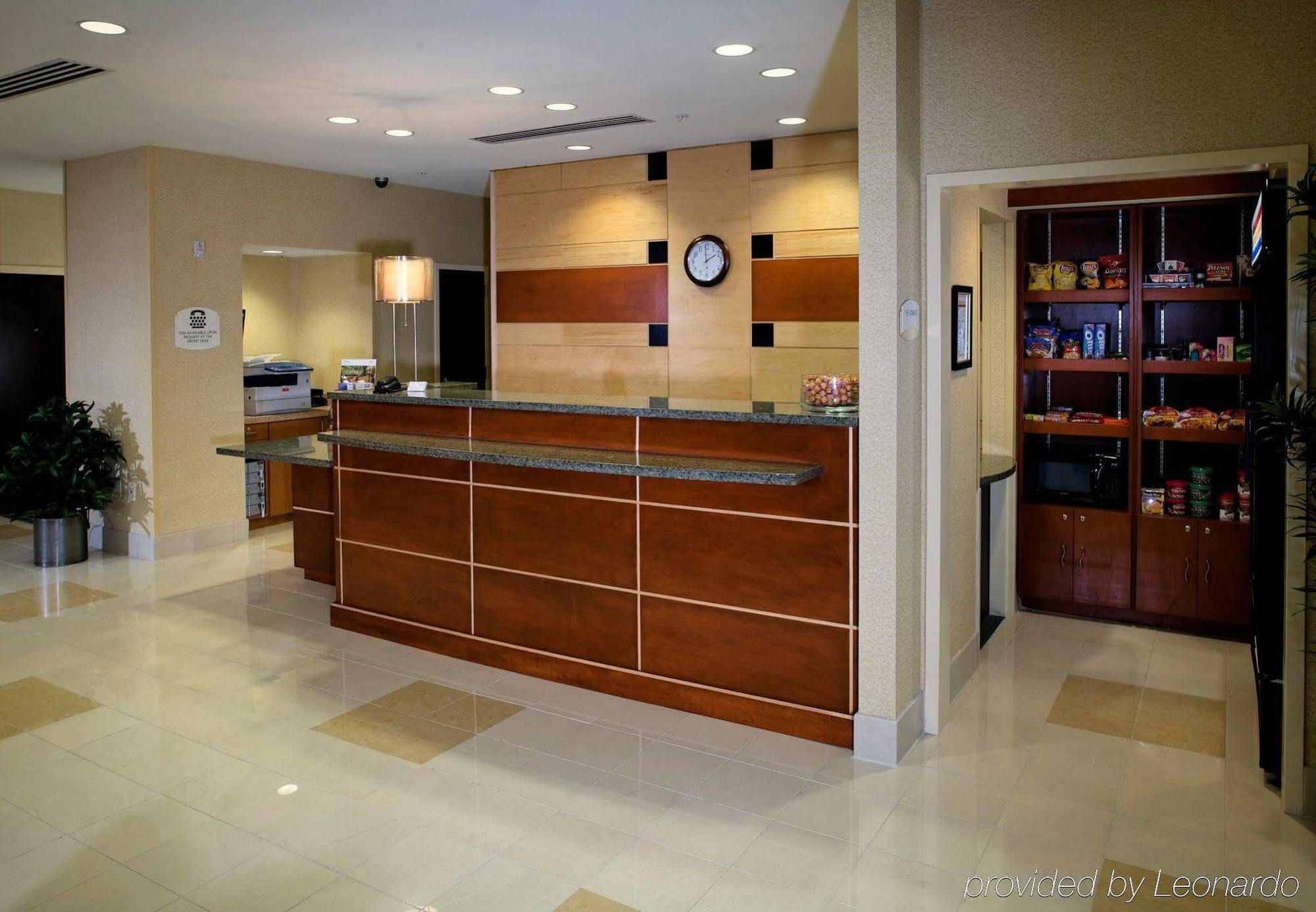 Springhill By Marriott Golden Gate