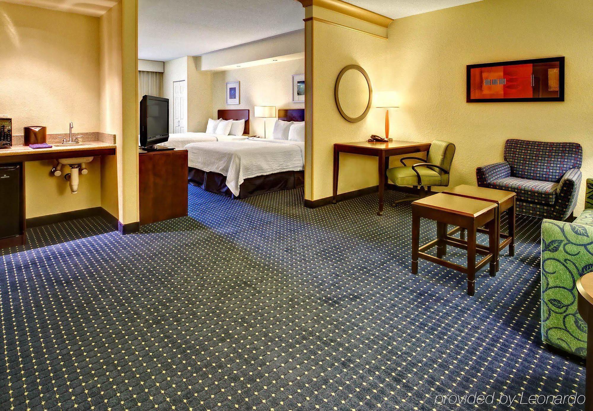 Springhill By Marriott 3* Golden Gate